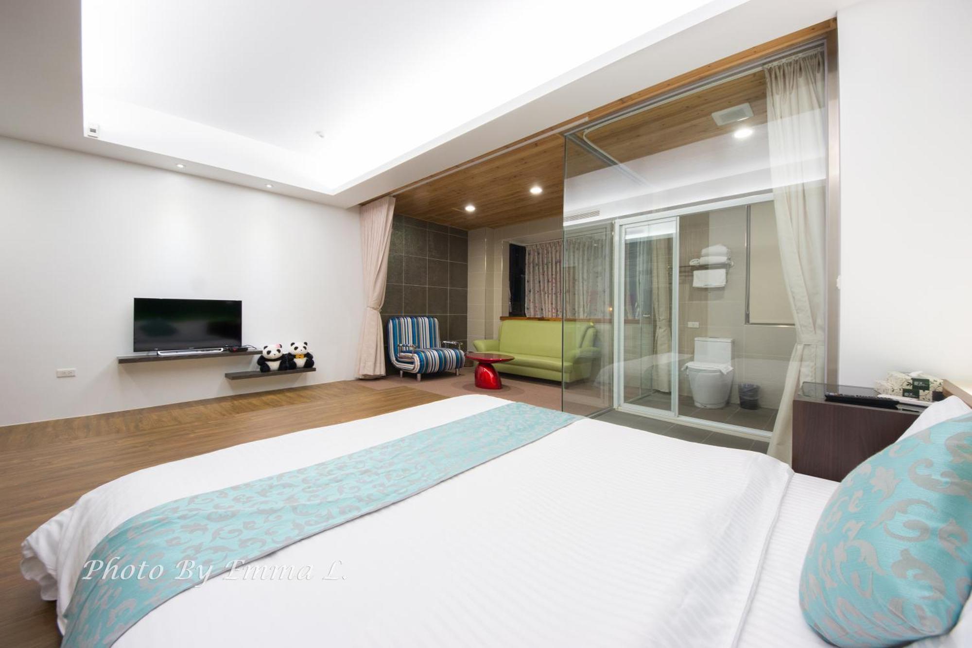 Colorful Fish Cottage Zhuangwei Rom bilde
